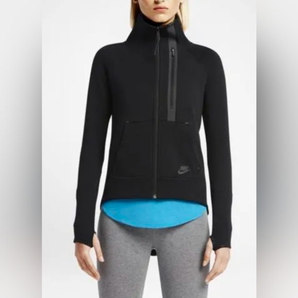 Nike Tech Fleece Moto Cape Size Large In Black - Picture 1 of 13